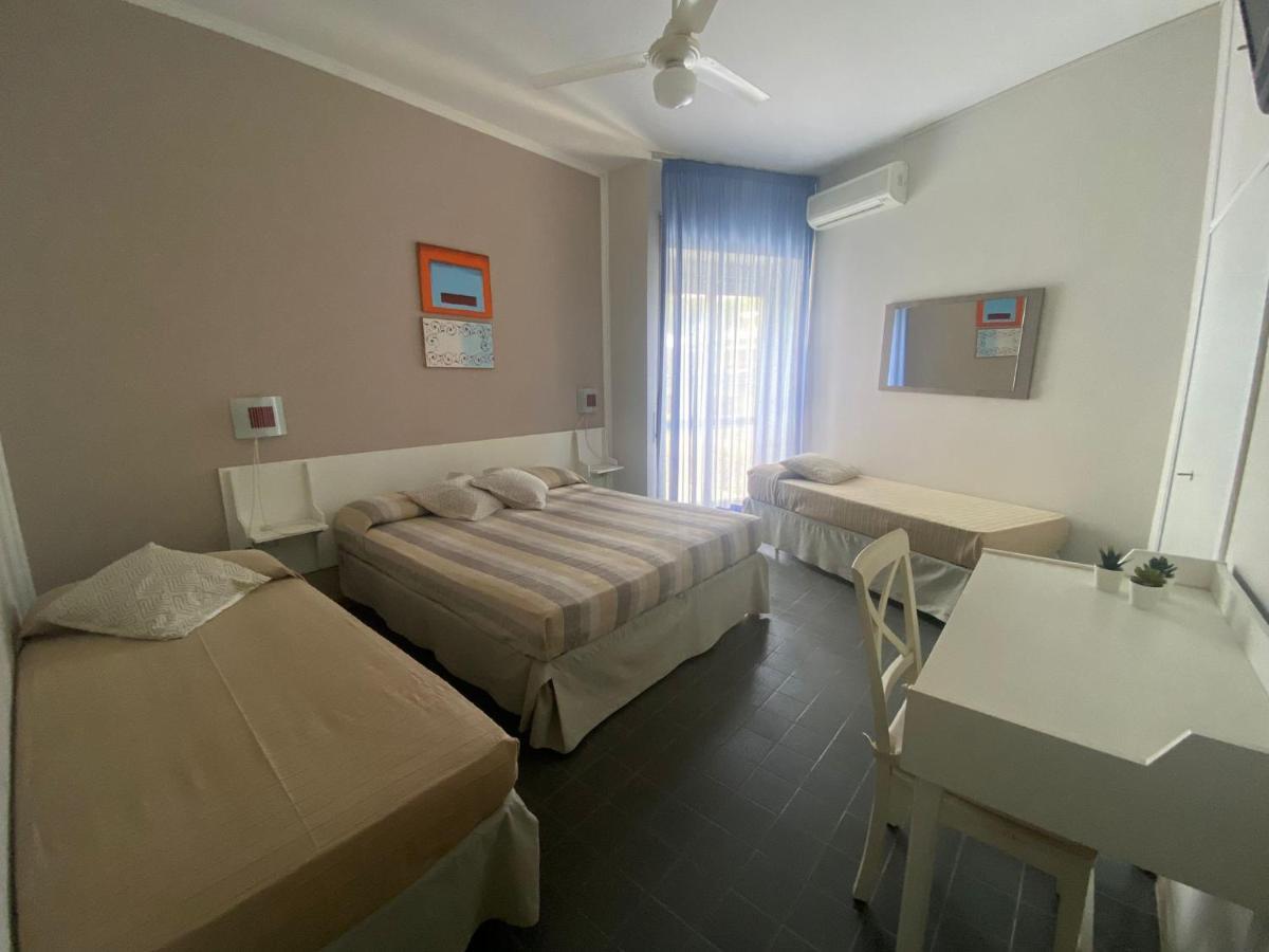 Hotel Anna 테라치나 외부 사진